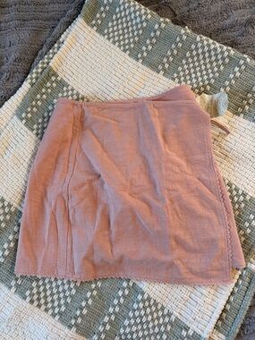 NWT Womens light pink Altar’d State skirt